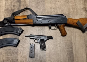 AK-47 dhe pistoletë, Policia sekuestron dy armë në një shtëpi në Shtime