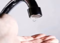 Gjashtë fshatra të Prizrenit mbesin pa ujë, banorëve u dërgohet cisterna për furnizim