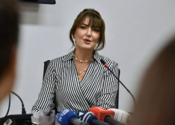 Jahjaga: Edhe sa jetë duhet të shuhen që dhuna ndaj grave të mos trajtohet vetëm si një tragjedi e radhës?