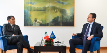 Kryeministri Kurti e pret në Qeveri ambasadorin italian, gjyqi ndaj katërshes së UÇK-së temë diskutimi