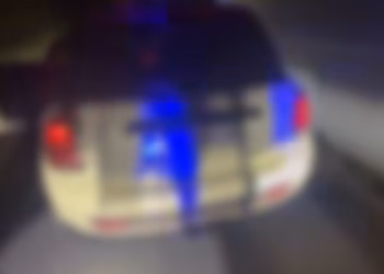 Policia shton kontrollet në Gjakovë ndaj automjeteve me modifikime të paautorizuara