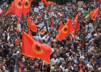 Associated Press për protestën e djeshme kundër Speciales: Më e madhja mbarëkombëtare deri më tani