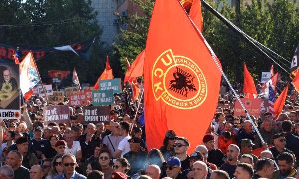 OVL thërret protestë të hënën: Nëse nesër s’ka dakordim për ligjin për Specialen, do i përshkallëzojmë veprimet