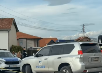 Prokuroria zbardh detaje për vrasjen e dyfishtë në Gjilan, një person mbetet i plagosur