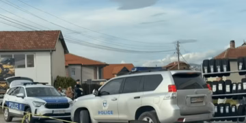 Prokuroria zbardh detaje për vrasjen e dyfishtë në Gjilan, një person mbetet i plagosur