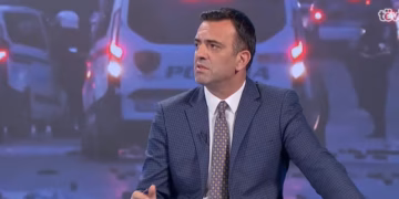 Pozhari: Edi Rama duhet të japë dorëheqje, asnjë pushtet nuk i reziston revoltës studentore