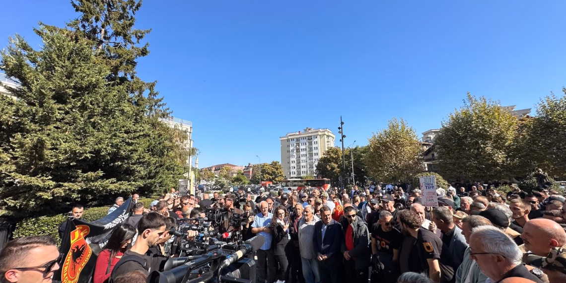 Nis protesta në Prishtinë, organizatorët kërkojnë votimin e Ligjit në lexim të dytë