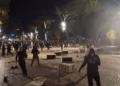 Përplasjet gjatë protestës në Tiranë, 29 të lënduar në Spitalin e Traumës, 23 prej tyre policë