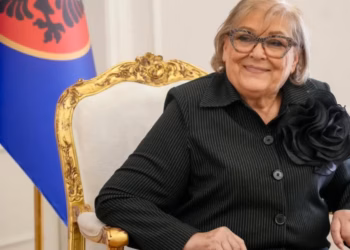 Presidentja Shiroka-Pula kthen në Kuvend për rishqyrtim ndryshimet në Ligjin për Specialen