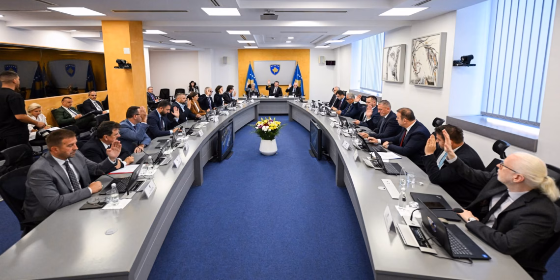 Qeveria kërkon autorizim nga presidentja për nënshkrimin e marrëveshjes së kredisë me BEI-n