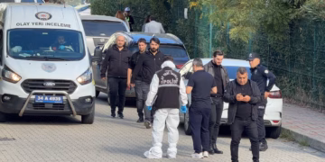 Sulm me thikë në një shkollë të mesme në Stamboll, 8 nxënës në spital, 1 në gjendje kritike