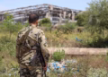 Forcat qeveritare jemenase rimarrin pozicionet kyçe pranë Bab al-Mandeb nga Huthët