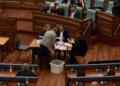 Mbyllet votimi për presidenten me 3 minuta vonesë